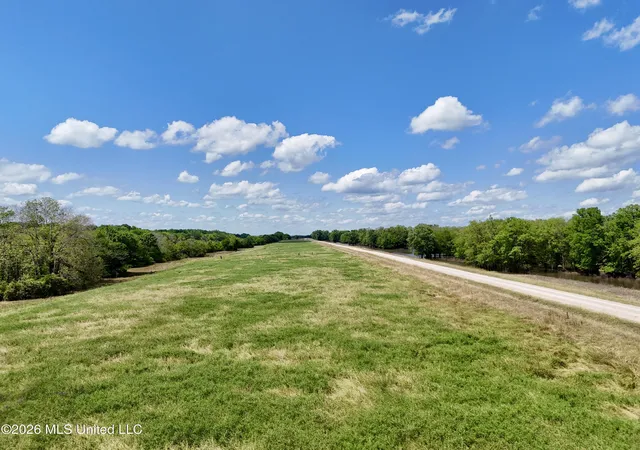5th image of 00002 Levee Maintenance Rd, Redwood, MS 39156 | MLS# 4149556