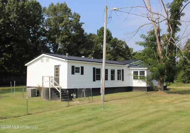Photo 3 of Manufactured home for sale at 1660 Candy Owens Rd, Moscow, TN 38057 | MLS# 4149571 | Listing updated on 2026-07-31