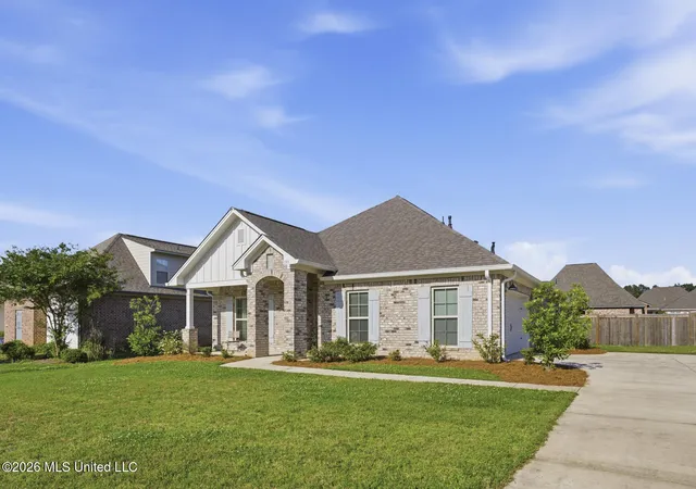 Homes for sale in Canton, MS | 137 Sweetbriar Cir, Canton, MS 39046 | MLS# 4149648
