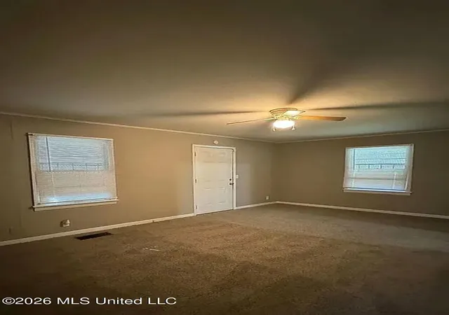 Photo 4 of Single family home for sale at 2914 Barwood Dr, Jackson, MS 39212 | MLS# 4149685 | Listing updated on 2026-05-17