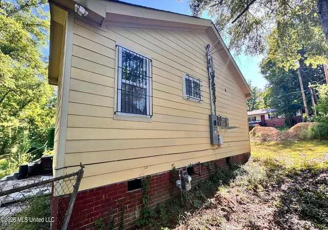 Photo 3 of Single family home for sale at 2616 Glenn St, Jackson, MS 39204 | MLS# 4149698 | Listing updated on 2026-07-27