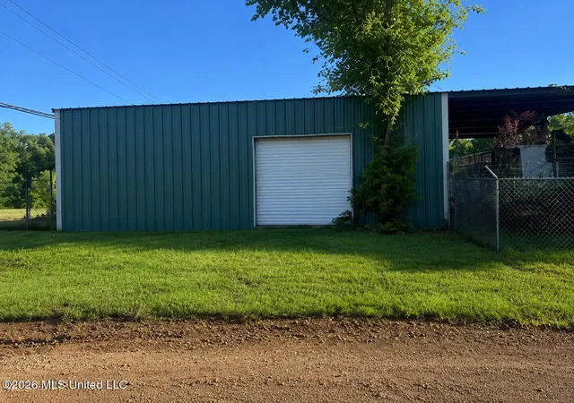 Homes for sale in Natchez, MS | 1349 N Mlk/ Hwy 555 Hwy, Natchez, MS 39120 | MLS# 4150105