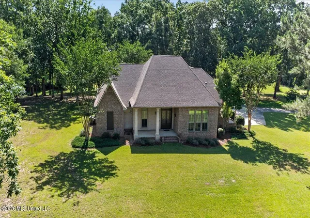 1st image of 1043 Stonegate Dr, Mc Comb, MS 39648 | MLS# 4149748