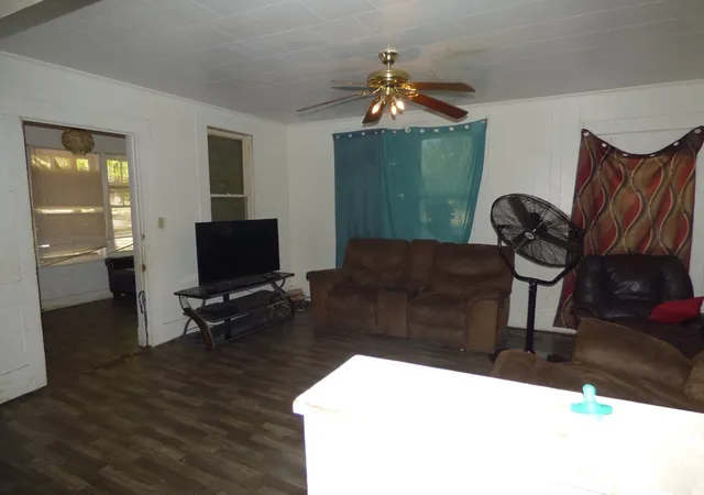 Homes for sale in Mc Comb, MS | 415 N Magnolia St, Mc Comb, MS 39648 | MLS# 4149822