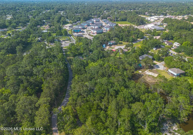 8th image of 6606 Bridge View Dr, Biloxi, MS 39532 | MLS# 4149830