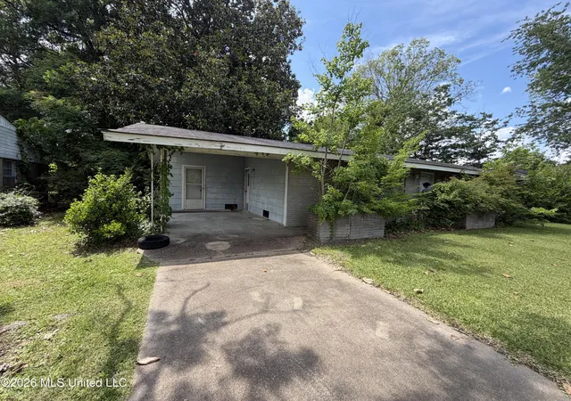 Homes for sale in Clarksdale, MS | 1625 Steen Dr, Clarksdale, MS 38614 | MLS# 4153373