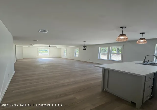 4th image of 124 Albert Davis Rd, Lucedale, MS 39452 | MLS# 4149855