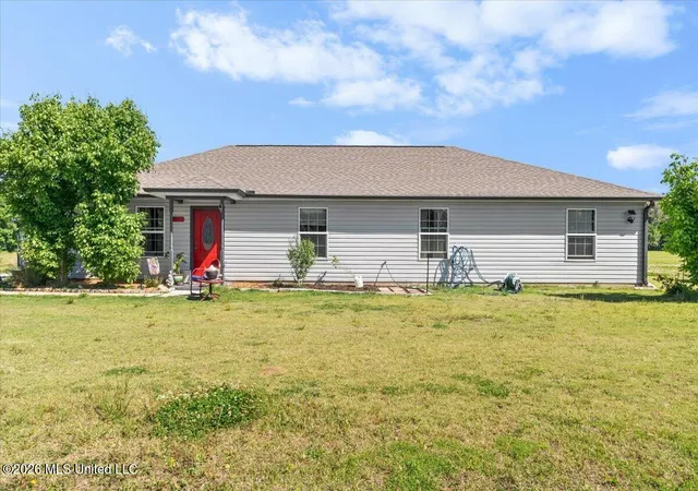 Homes for sale in Holly Springs, MS | 4823 Ms 4, Holly Springs, MS 38635 | MLS# 4149845