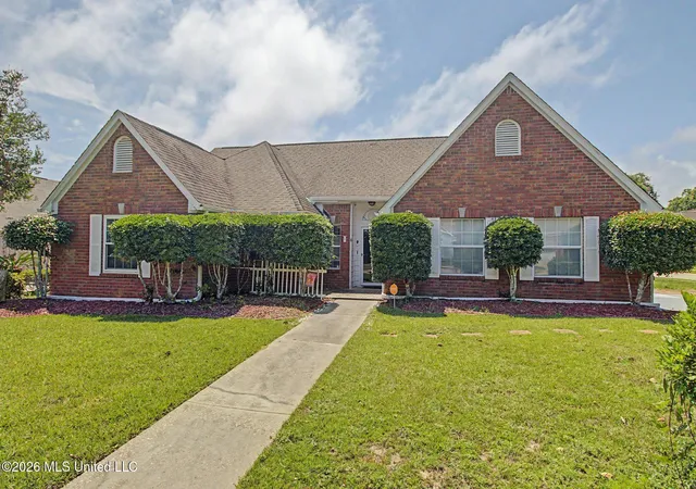 Homes for sale in Biloxi, MS | 2594 Brighton Cir, Biloxi, MS 39531 | MLS# 4149935