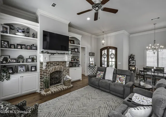 Photo 4 of Single family home for sale at 518 Devereaux Dr, Brandon, MS 39042 | MLS# 4149862 | Listing updated on 2026-05-19