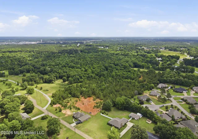 Photo 3 of Land for sale at 0 E Chanticleer Dr, Hattiesburg, MS 39402 | MLS# 4149972 | Listing updated on 2026-05-24
