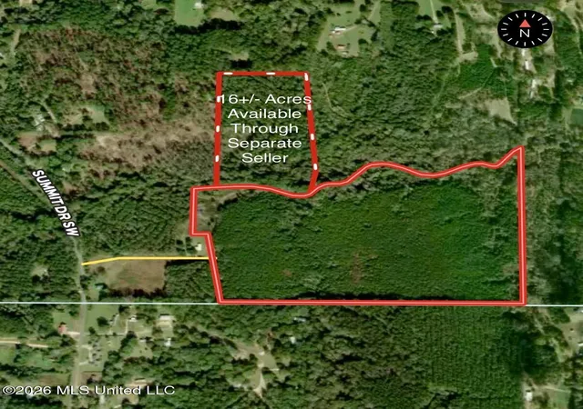 Homes for sale in Summit, MS | Summit Dr, Summit, MS 39666 | MLS# 4150252