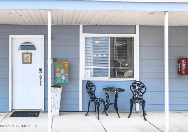 Homes for sale in Biloxi, MS | 1664 Beach Blvd, Biloxi, MS 39531 | MLS# 4150317