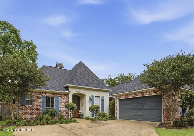 Homes for sale in Madison, MS | 516 Florence Dr, Madison, MS 39110 | MLS# 4150354