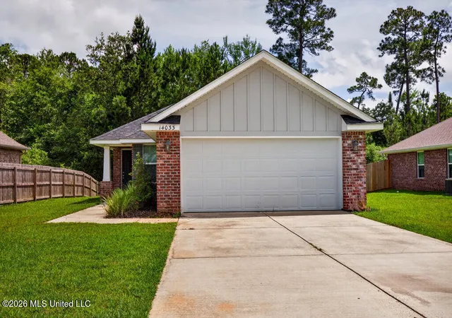 Photo 2 of Sale Pending at 14033 Fox Hl Dr, Gulfport, MS 39503 | MLS# 4150137 | Listing updated on 2026-09-13