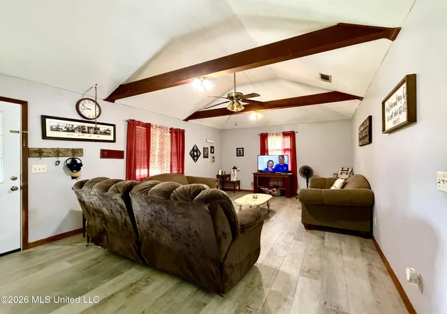 Homes for sale in Brookhaven, MS | 1602 Martin Ln, Brookhaven, MS 39601 | MLS# 4149943