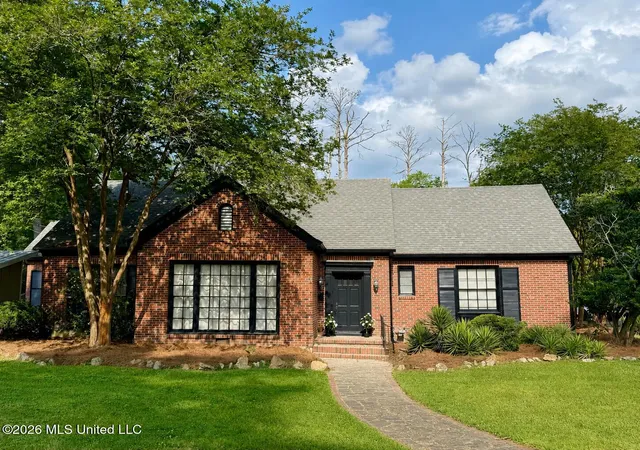 Homes for sale in Forest, MS | 272 N Davis St, Forest, MS 39074 | MLS# 4150063