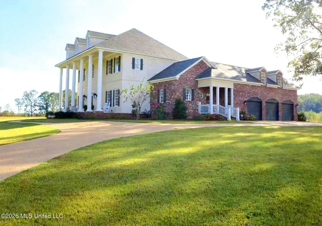 Photo 3 of Single family home for sale at 1735 Alana Dr, Terry, MS 39170 | MLS# 4152741 | Listing updated on 2026-09-04