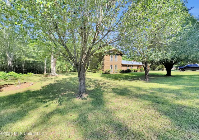 Homes for sale in Carthage, MS | 243 Massey Cir, Carthage, MS 39051 | MLS# 4149987