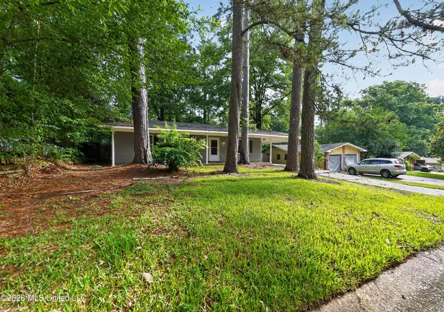 Homes for sale in Jackson, MS | 1734 Wood Glen, Jackson, MS 39204 | MLS# 4150993