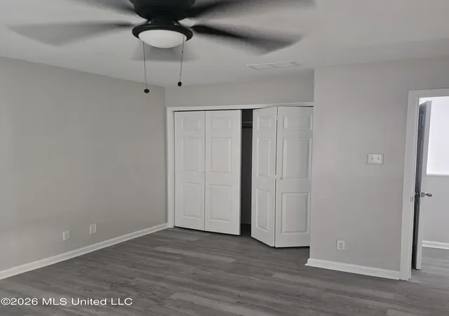 Homes for sale in Ocean Springs, MS | 2512 Beachview Dr, Ocean Springs, MS 39564 | MLS# 4152375