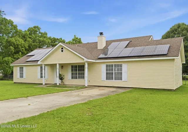 3rd image of 2 Hundley Rd, Carriere, MS 39426 | MLS# 4150300