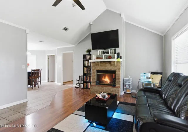 4th image of 2 Hundley Rd, Carriere, MS 39426 | MLS# 4150300