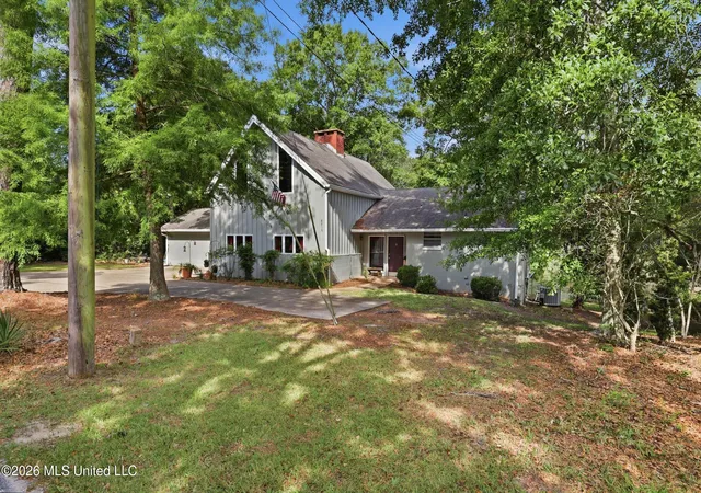 5th image of 6825 Shore Dr, Ocean Springs, MS 39564 | MLS# 4150163