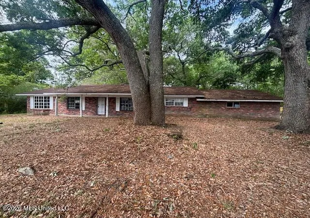 Photo 1 of Single family home for sale at 501 Cheshire Dr, Gulfport, MS 39507 | MLS# 4150045 | Listing updated on 2026-09-09