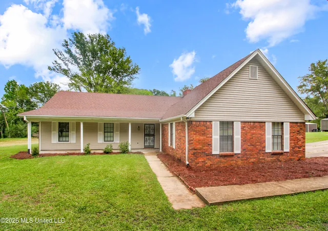 2nd image of 2334 N Pine Lea Dr, Jackson, MS 39209 | MLS# 4150245