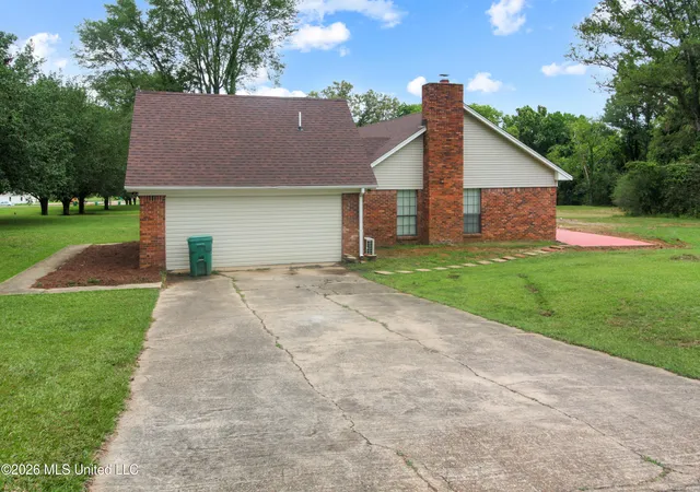 38th image of 2334 N Pine Lea Dr, Jackson, MS 39209 | MLS# 4150245