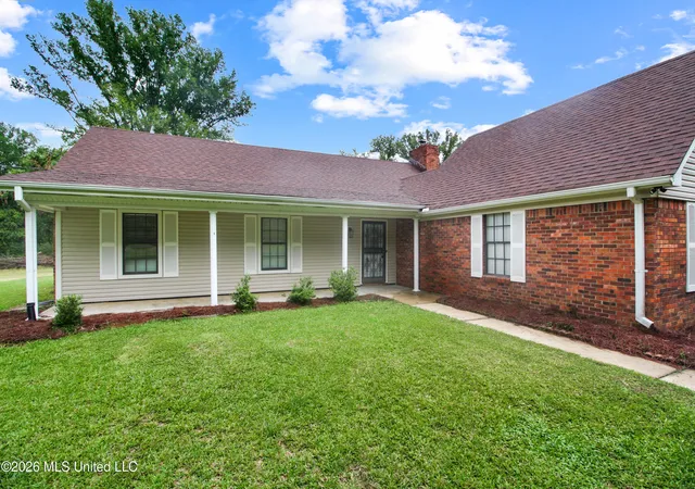 3rd image of 2334 N Pine Lea Dr, Jackson, MS 39209 | MLS# 4150245