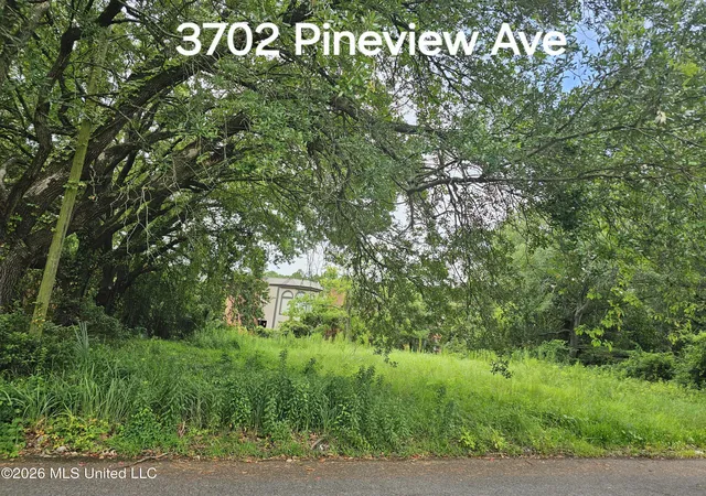 Photo 1 of Land for sale at 3702 Pineview Ave, Pascagoula, MS 39581 | MLS# 4150089 | Listing updated on 2026-07-16