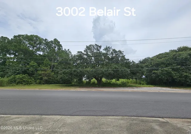 Photo 1 of Sale Pending at 3002 Belair St, Pascagoula, MS 39567 | MLS# 4150108 | Listing updated on 2026-07-23