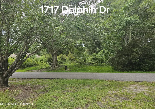 Photo 1 of Sale Pending at 1717 Dolphin Dr, Gautier, MS 39553 | MLS# 4150120 | Listing updated on 2026-07-17