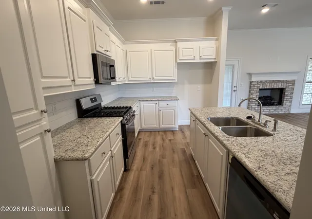 Photo 3 of Single family home for sale at 144 Madisonville Dr, Canton, MS 39046 | MLS# 4150154 | Listing updated on 2026-08-31