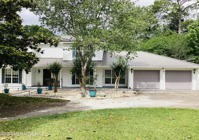 Photo 4 of Single family home for sale at 13031 Sullivan Ln, Gulfport, MS 39503 | MLS# 4150177 | Listing updated on 2026-09-14