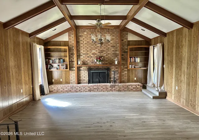 Homes for sale in Natchez, MS | 116 Rollingwood Dr, Natchez, MS 39120 | MLS# 4150530