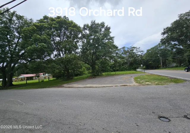 Photo 2 of Land for sale at 3918 Orchard Ave, Pascagoula, MS 39581 | MLS# 4150200 | Listing updated on 2026-07-17
