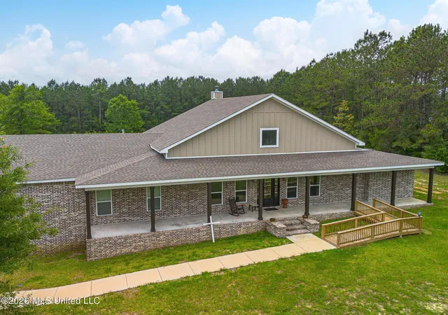 Homes for sale in Mc Henry, MS | 1034 W Mchenry Rd, Mc Henry, MS 39561 | MLS# 4150272