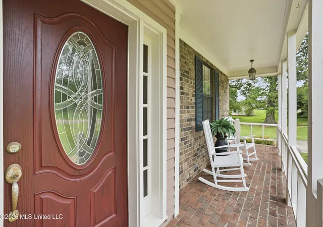 Homes for sale in Carthage, MS | 110 Shady Oaks Cir, Carthage, MS 39051 | MLS# 4150689