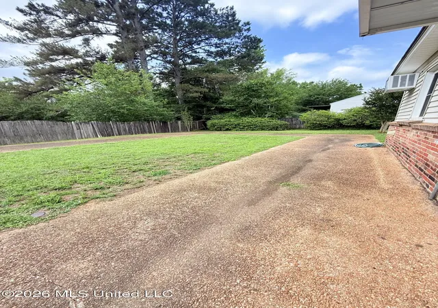 Photo 11 of Single family home for sale at 400 Newton St, Crystal Springs, MS 39059 | MLS# 4150311 | Listing updated on 2026-09-11