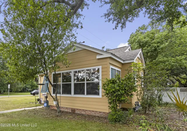 Homes for sale in Gulfport, MS | 1901 20Th Ave, Gulfport, MS 39501 | MLS# 4150302