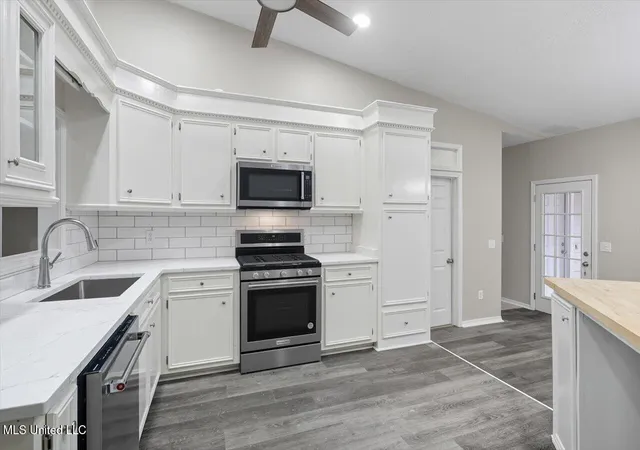 Photo 4 of Single family home for sale at 25 Moss Woods Cvs, Madison, MS 39110 | MLS# 4150277 | Listing updated on 2026-07-30