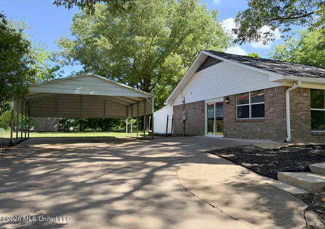 Homes for sale in Vicksburg, MS | 910 Newitt Vick Dr, Vicksburg, MS 39183 | MLS# 4152943