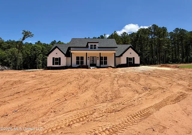 Homes for sale in Mendenhall, MS | 110 Cypress Ln, Mendenhall, MS 39114 | MLS# 4152341