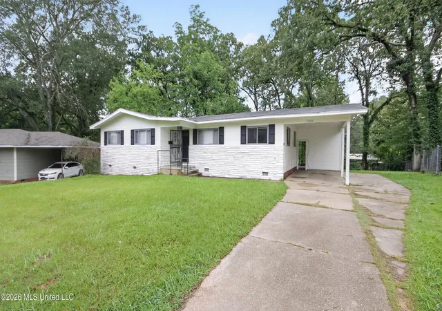 Homes for sale in Jackson, MS | 1664 Kentwood Dr, Jackson, MS 39212 | MLS# 4151657