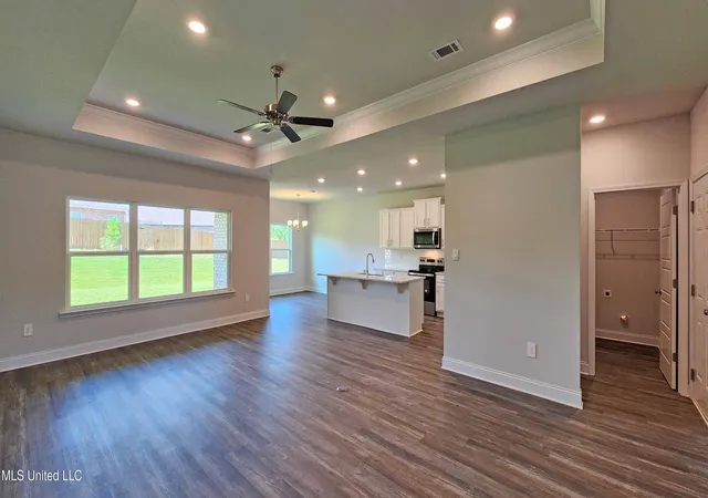 Photo 2 of Single family home for sale at 16194 Blue Ridge Dr, Gulfport, MS 39503 | MLS# 4150718 | Listing updated on 2026-08-21