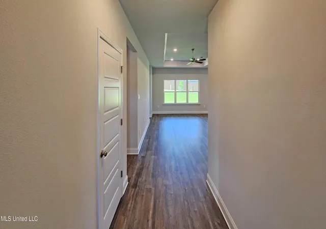 Photo 4 of Single family home for sale at 16194 Blue Ridge Dr, Gulfport, MS 39503 | MLS# 4150718 | Listing updated on 2026-08-21