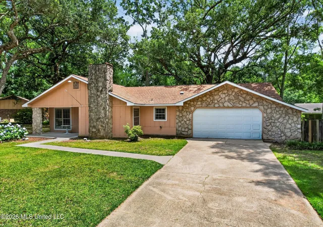 Homes for sale in Gautier, MS | 3604 Oakside Cir, Gautier, MS 39553 | MLS# 4150365